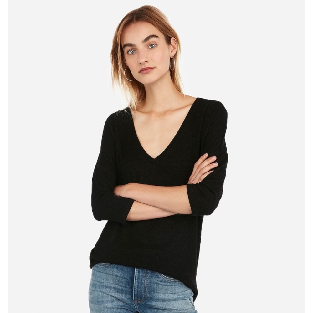 Express V-Neck Plush Jersey London Tee